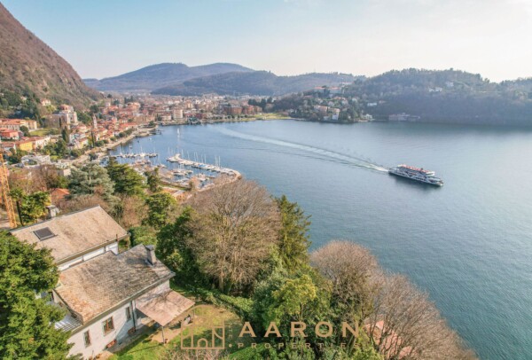 VILLA PANORAMICA SUL LAGO MAGGIORE A LAVENO-MOMBELLO
